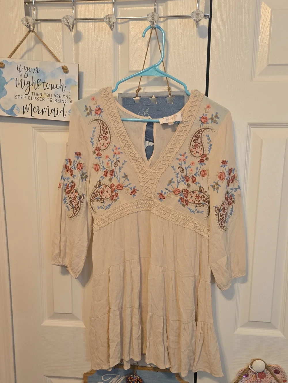 Francesca's Audrey Parks Cream Boho Top with Lace Trim